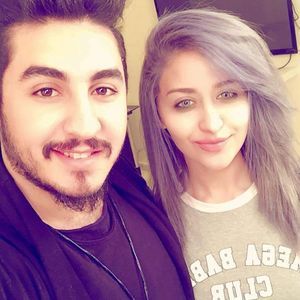 Meet your Posher, Nada